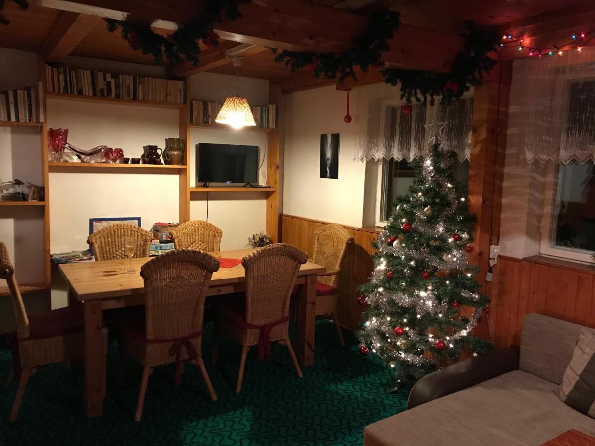 Chata U Koupaliste Chribska Luaran gambar